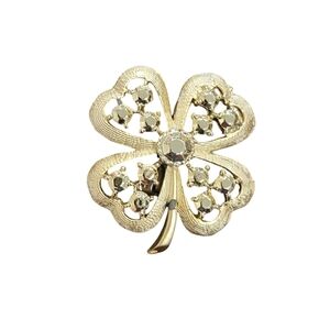 Vintage Shamrock Clover Gold Tone Brooch Pin